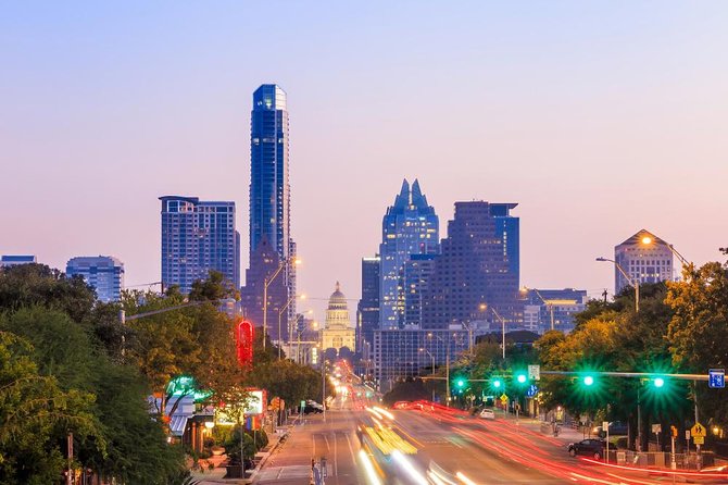 An Exciting Scavenger Hunt: Austin Capitol Sights & Downtown Gems - The phone setup that makes or breaks it