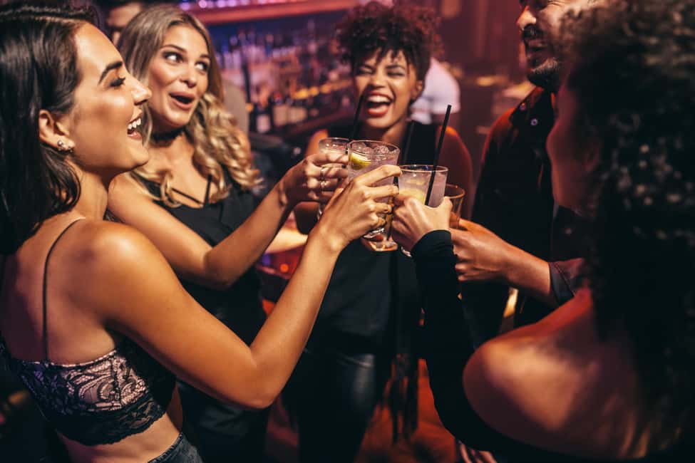 Austin: Best Bars and Bats 3-Hour Guided Tour - Why this Austin bar tour feels like a real night out