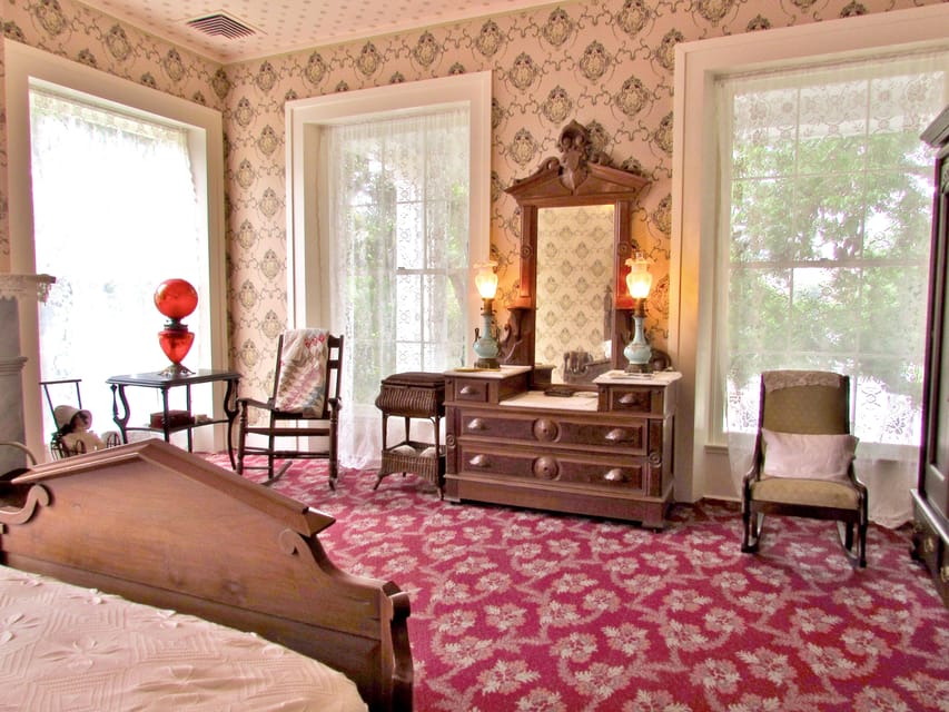 Austin: Neill-Cochran House Museum - Austin’s only intact slave quarters: the part you should give time to