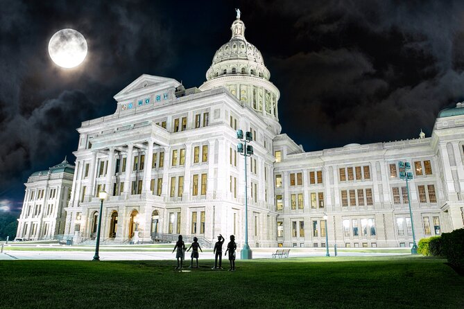 Austin Spirits & Spirits Haunted Pub Crawl - Paramount Theatre: Lady in White and the Man with the Cigar