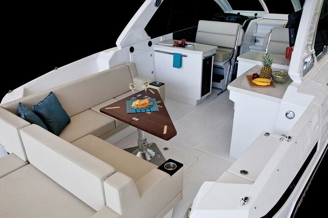 Austin Yacht Charter Experience on Lake Travis - Anchor time: using the floating swim platform the smart way