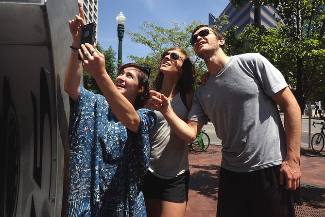 Downtown Austin Scavenger Hunt Adventure - Driskill Stop: historic hotel stop with a puzzle twist