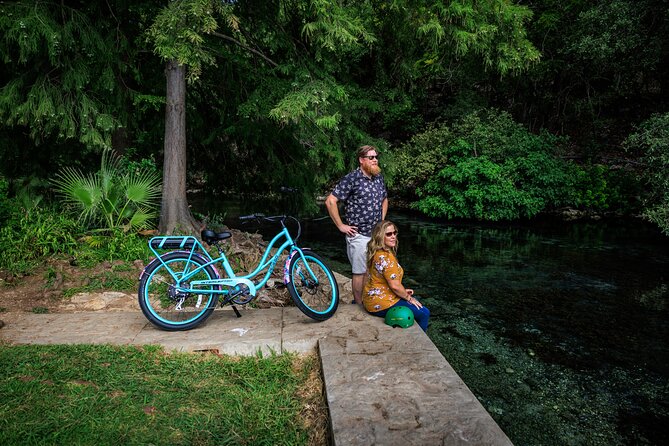 Gruene Historic District Brunch Tour - Starting in New Braunfels and Crossing the Faust Street Bridge