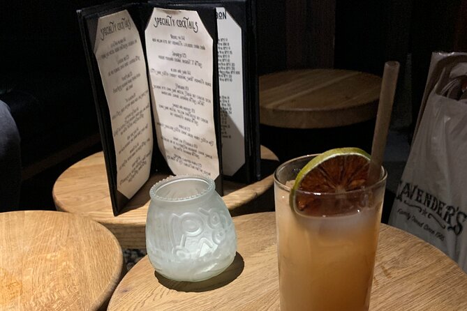 Lost Legends of Texas Pub Crawl in Austin - Stop 2: Shiner’s Saloon and the settling-of-Texas thread