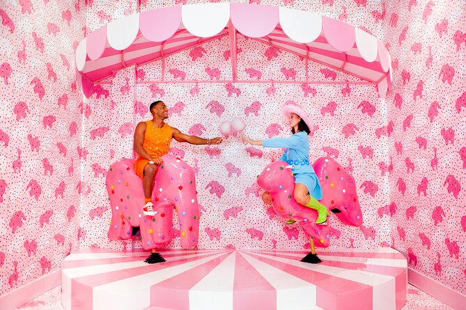 Museum of Ice Cream Austin - Animal Cookie Carnival and the Cookie Carousel